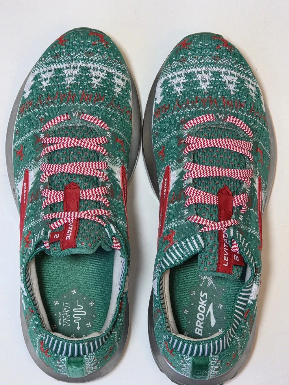 Brooks Levitate 2 Mens 8 Ugly Christmas Sweater Run Merry Holiday Shoes